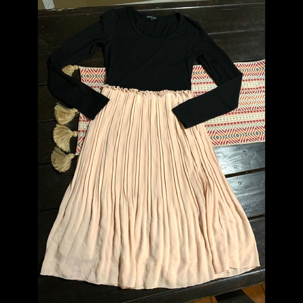 Sister Jane pink pleated midi dress XS